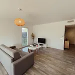 Cosy Dans Avec Piscine Apartment *