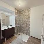 Cosy Dans Avec Piscine *