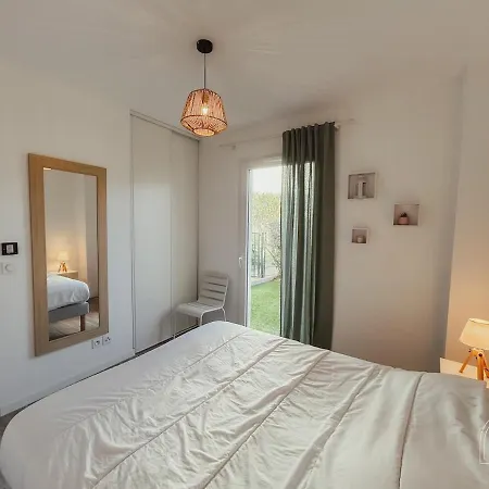 Cosy Dans Avec Piscine Apartment *