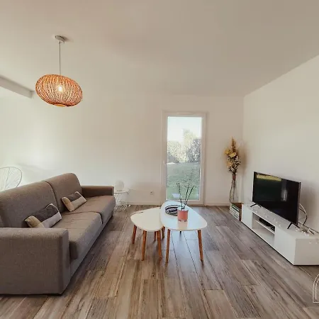 Cosy Dans Avec Piscine Lägenhet *