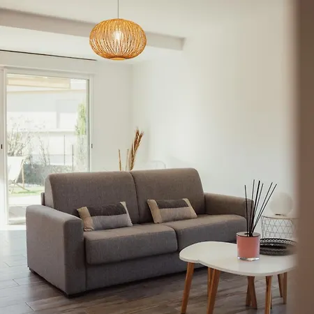 公寓 Cosy Dans Avec Piscine 滨海萨纳里
