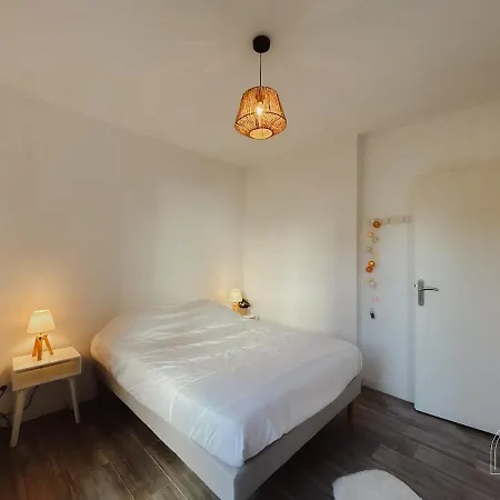 Lägenhet Cosy Dans Avec Piscine